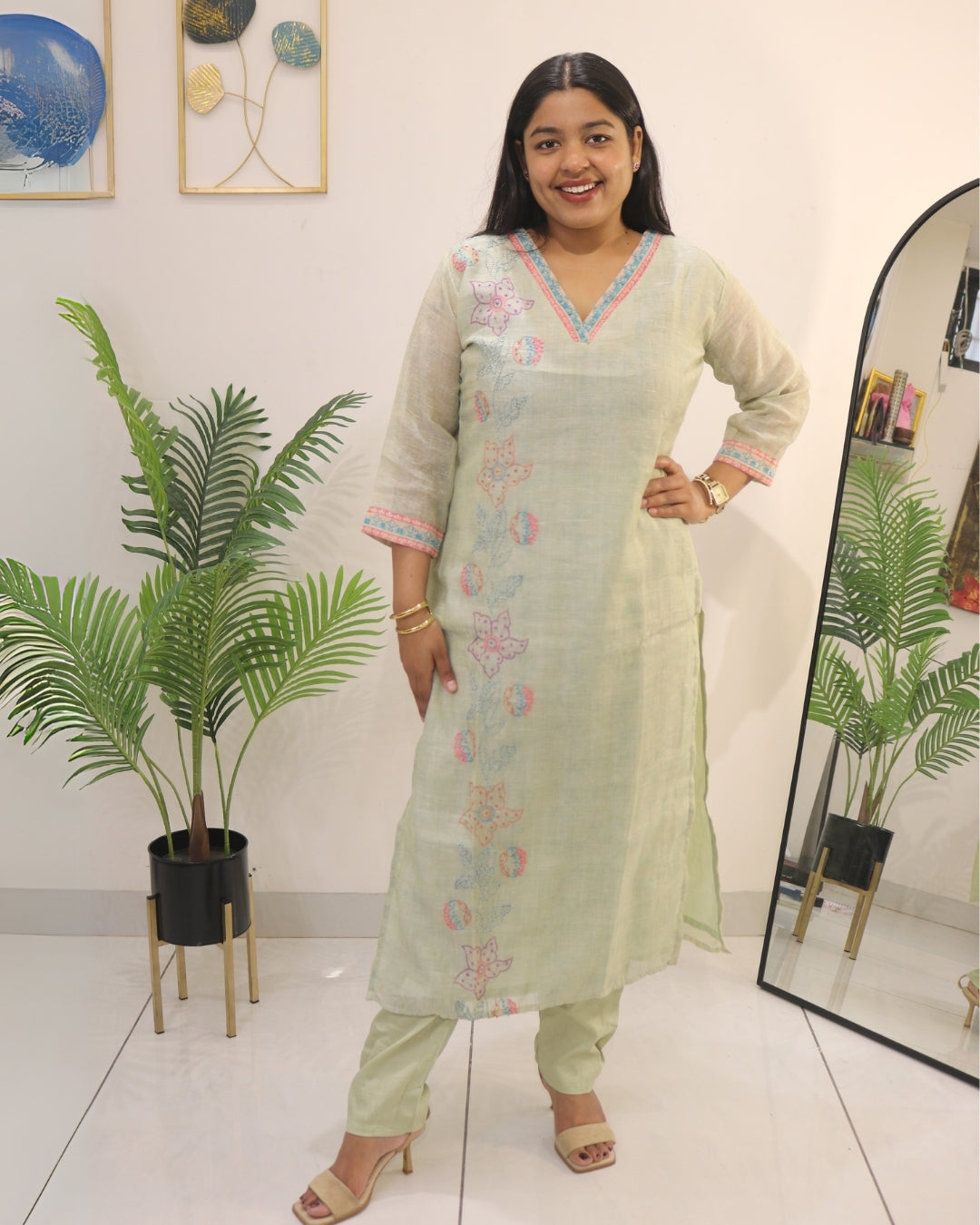 Mint Muse Linen Thread Work Kurta Set